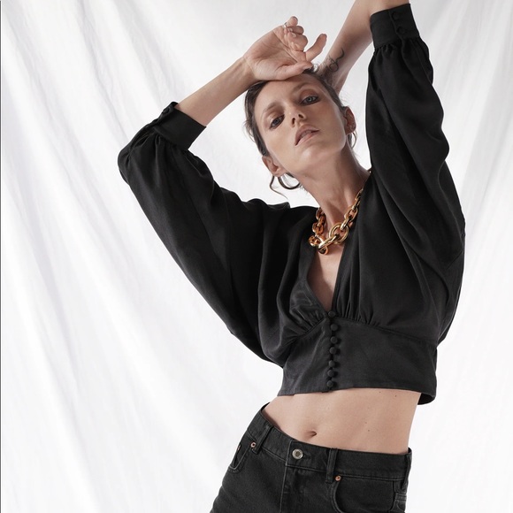 Zara Tops Nwt Zara Crop Top With Buttons Poshmark